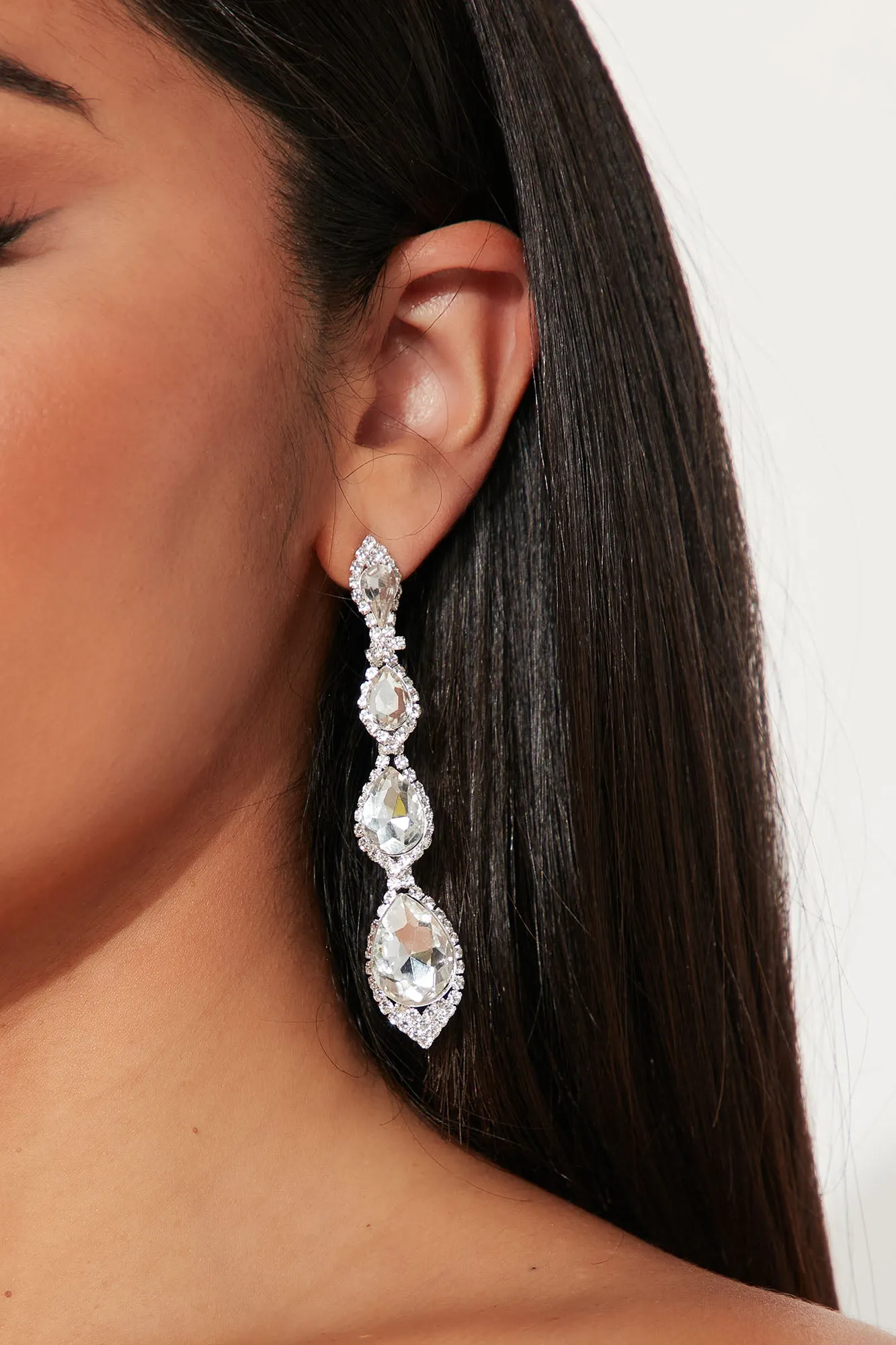 A Touch Of Elegance Earrings - Clear/Silver