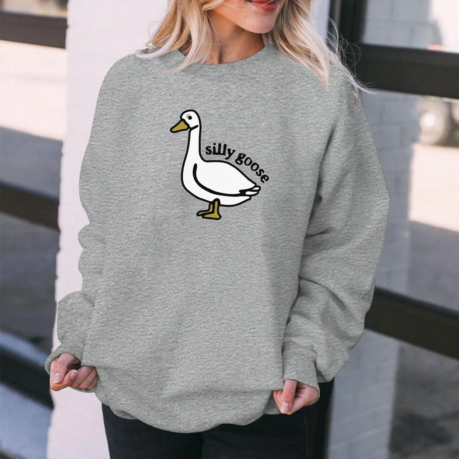 Cute Silly Goose Sweatshirt for Women Teen Girls Duck Letter Graphic Crewneck Long Sleeve Shirt Hoodie Pullover Tops