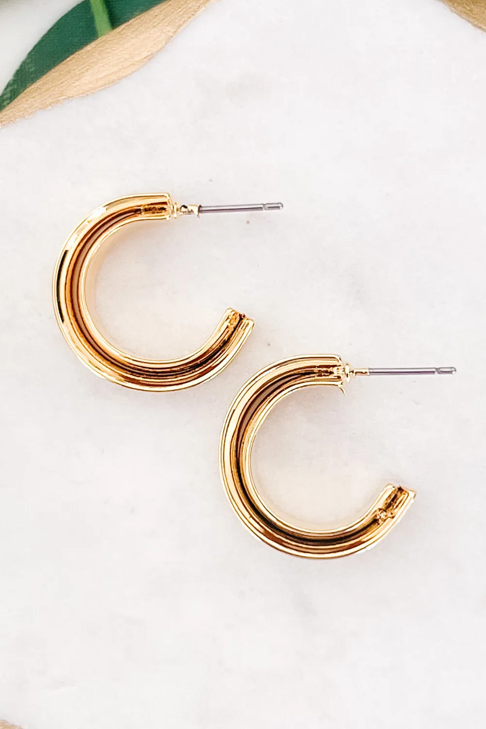 Groove Detail Small Hoop Earrings