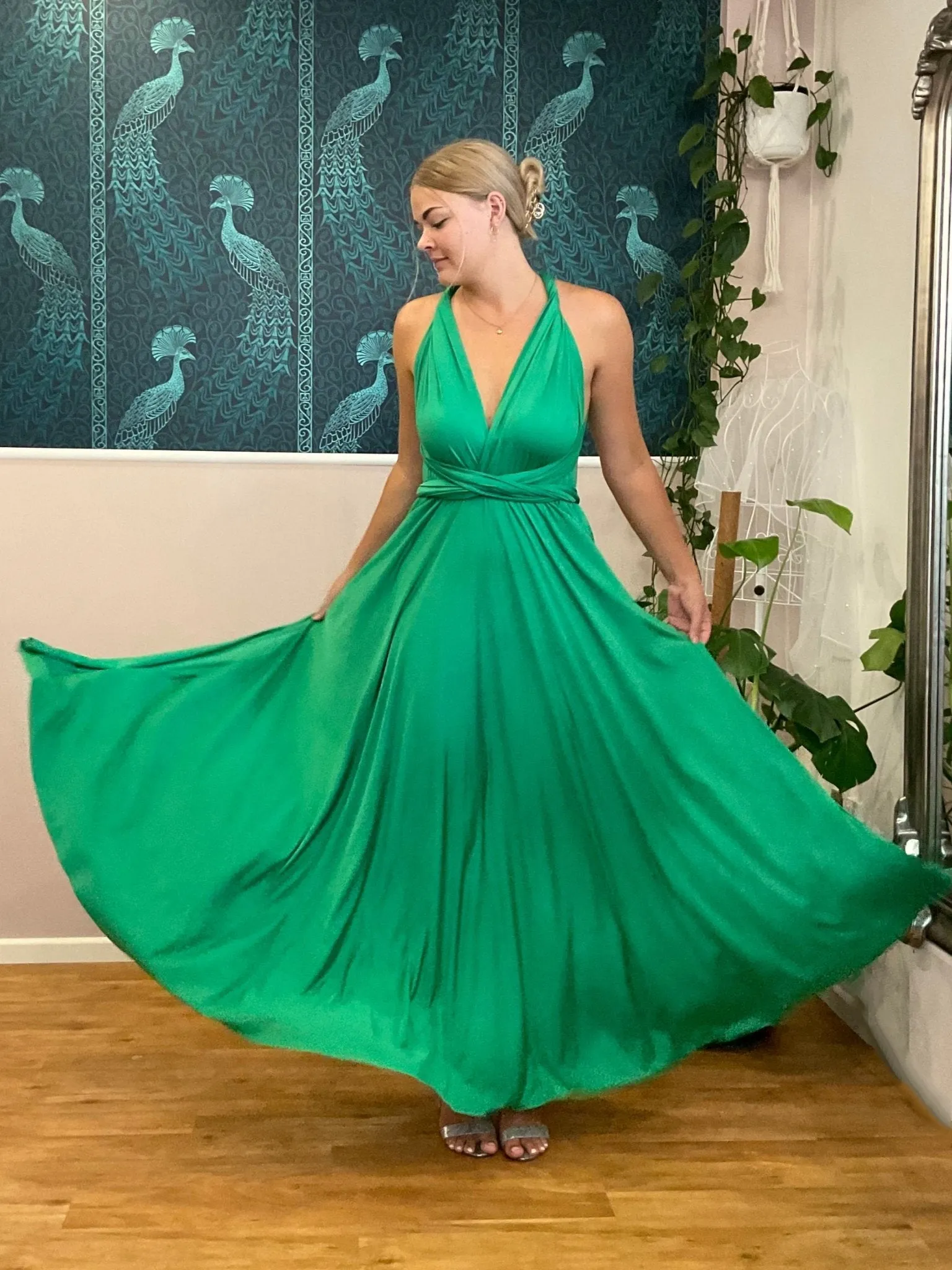 Luxe Emerald Convertible Infinity bridesmaid dress Express NZ wide