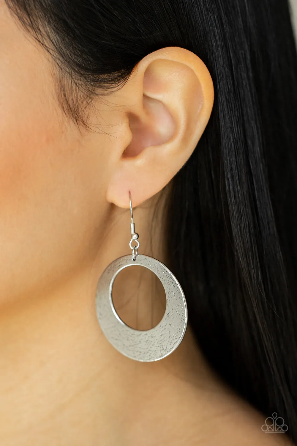 Outer Plains - Silver Paparazzi Earrings